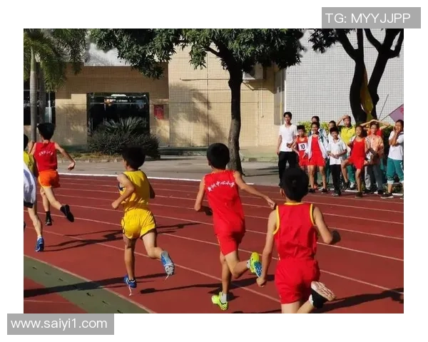 广州羽毛球队奋勇争先全运会逆袭之旅展现拼搏精神与团队力量